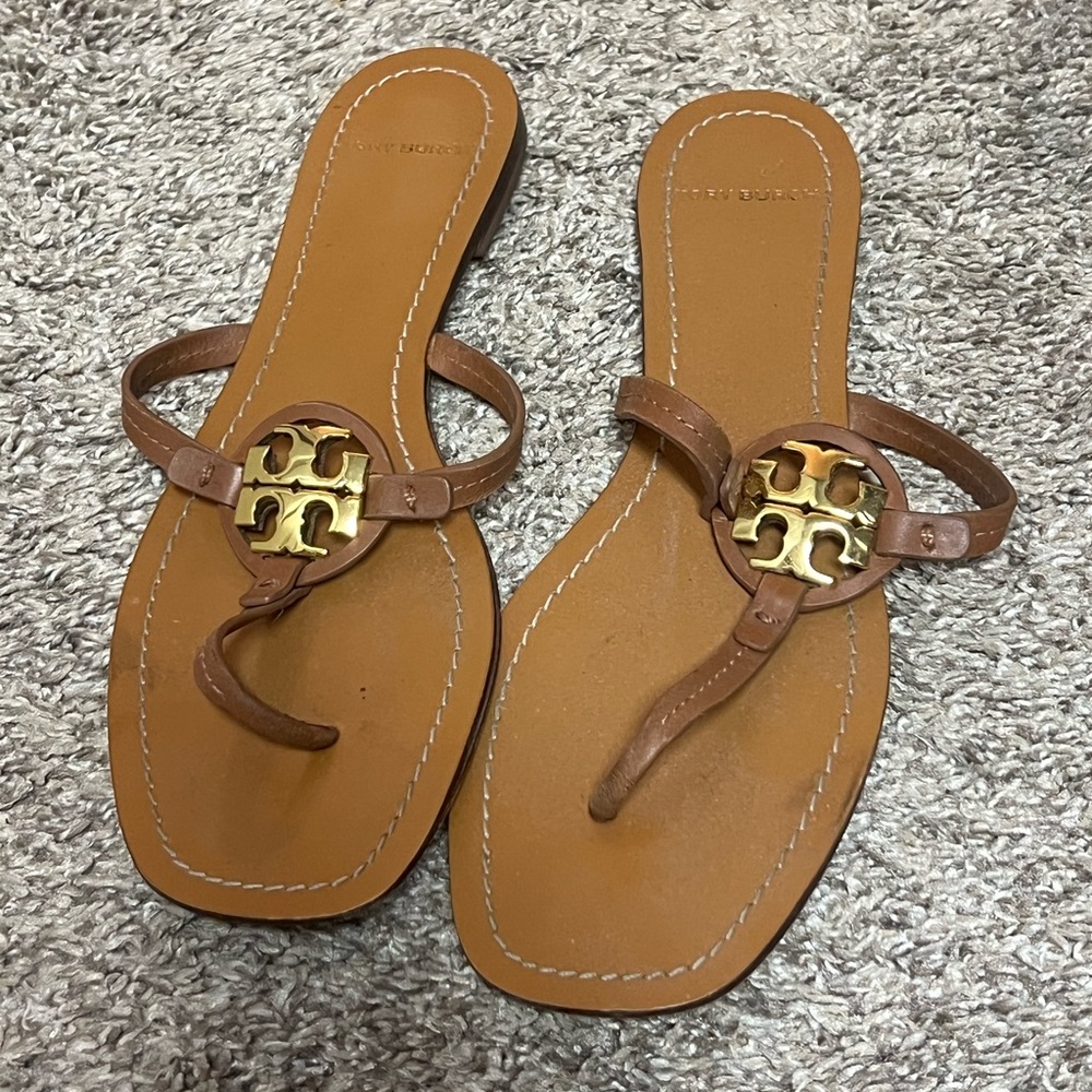 Tory Burch Tan Sandals with Gold Emblem